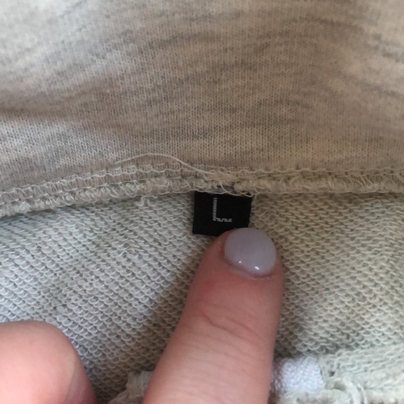 Quarter zip sweatshirt - Picture 2 of 3